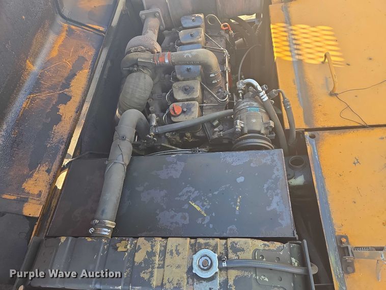 image for item EC1164 1997 Hyundai Robex 200W-2 wheeled excavator