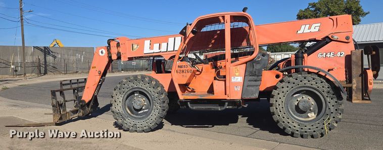 image for item EC1165 2006 Lull 644E-42 telehandler