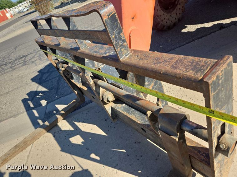 image for item EC1165 2006 Lull 644E-42 telehandler