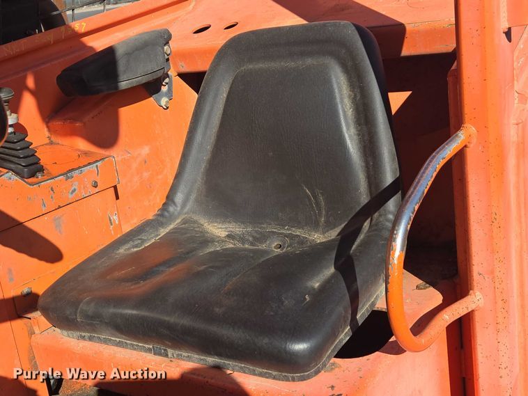 image for item EC1165 2006 Lull 644E-42 telehandler