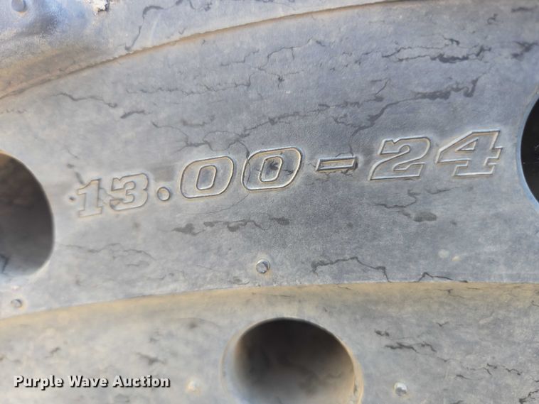 image for item EC1165 2006 Lull 644E-42 telehandler