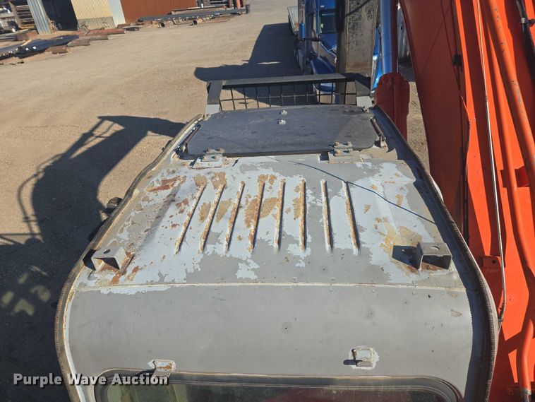 image for item EC1166 2003 Hitachi ZX330LC excavator