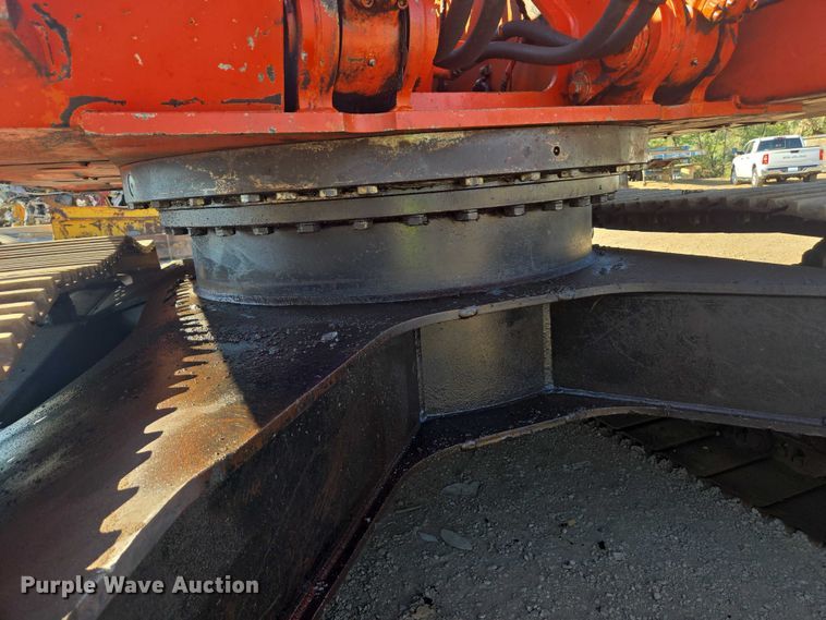 image for item EC1166 2003 Hitachi ZX330LC excavator