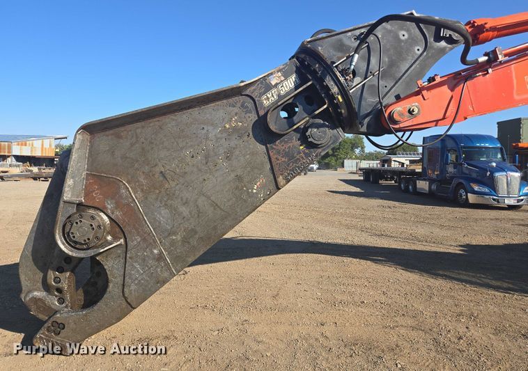 image for item EC1166 2003 Hitachi ZX330LC excavator