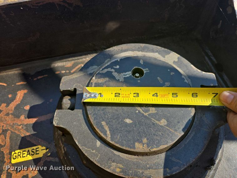 image for item EC1166 2003 Hitachi ZX330LC excavator