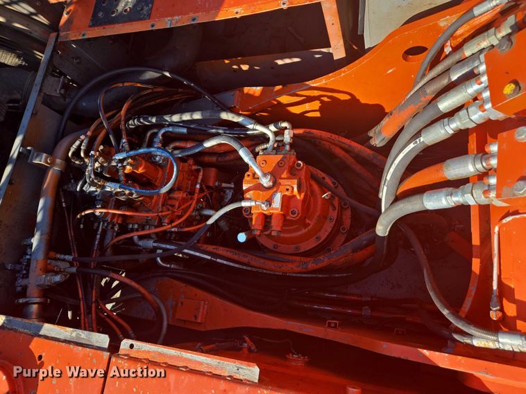 image for item EC1166 2003 Hitachi ZX330LC excavator