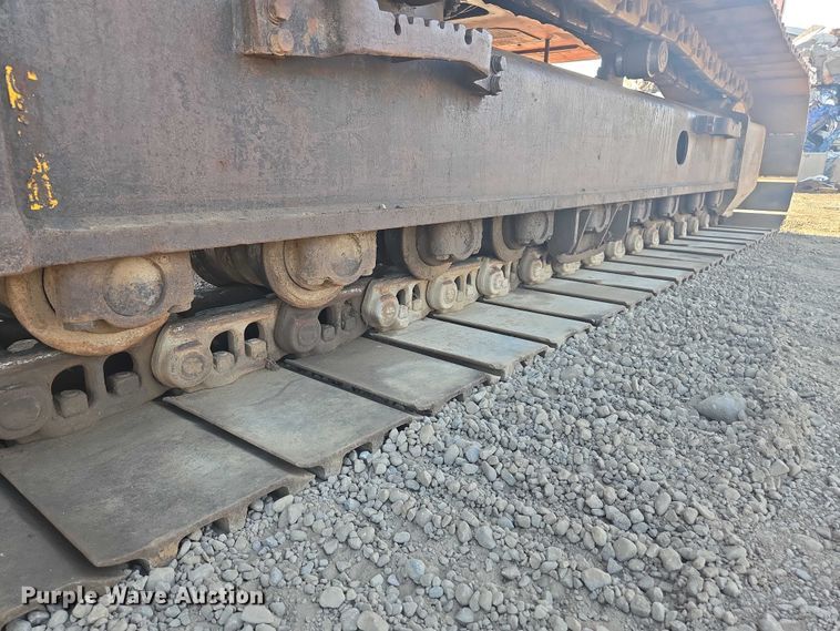 image for item EC1166 2003 Hitachi ZX330LC excavator