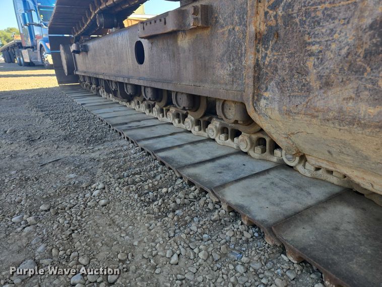 image for item EC1166 2003 Hitachi ZX330LC excavator