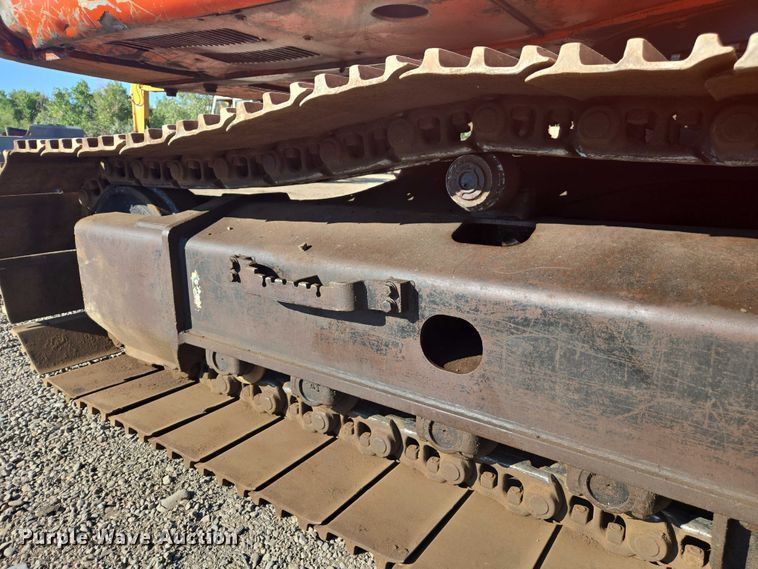 image for item EC1166 2003 Hitachi ZX330LC excavator