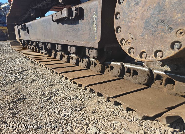 image for item EC1166 2003 Hitachi ZX330LC excavator