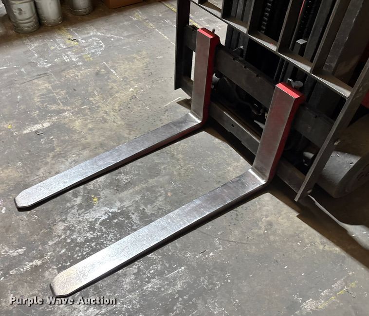 image for item EC3783 2008 Raymond 420-C3OTT forklift