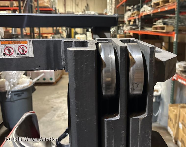 image for item EC3783 2008 Raymond 420-C3OTT forklift