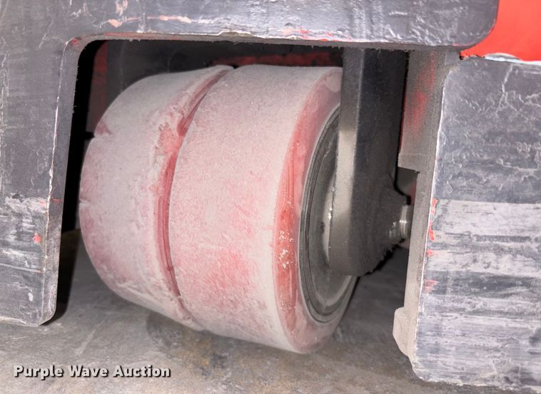 image for item EC3783 2008 Raymond 420-C3OTT forklift