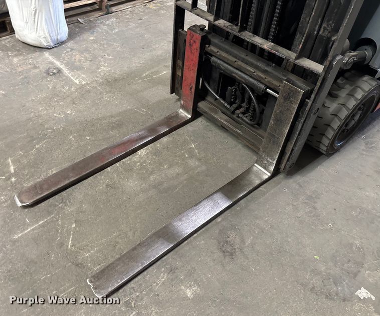 image for item EC3784 1998 Toyota 6FGCU15 forklift