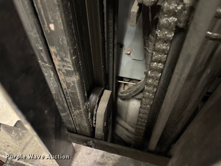 image for item EC3784 1998 Toyota 6FGCU15 forklift