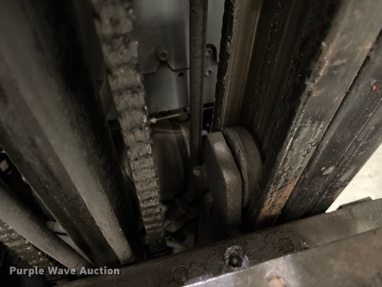 image for item EC3784 1998 Toyota 6FGCU15 forklift