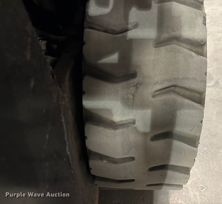 image for item EC3784 1998 Toyota 6FGCU15 forklift