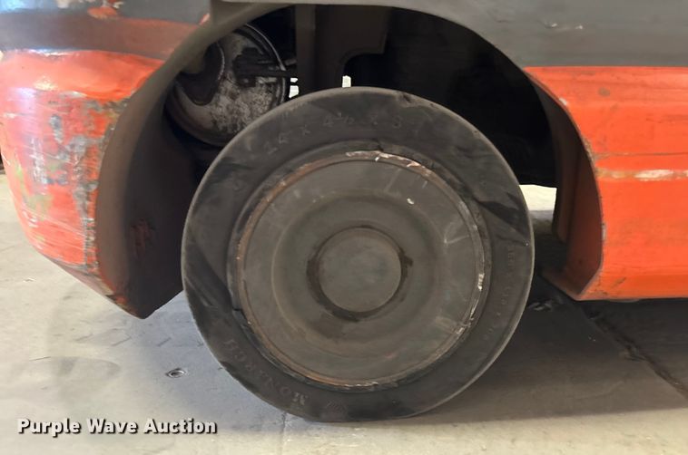 image for item EC3784 1998 Toyota 6FGCU15 forklift