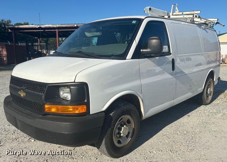 image for item EC3785 2016 Chevrolet Express 2500 van
