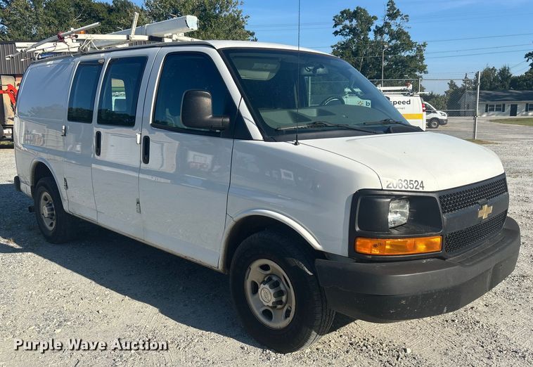 image for item EC3785 2016 Chevrolet Express 2500 van