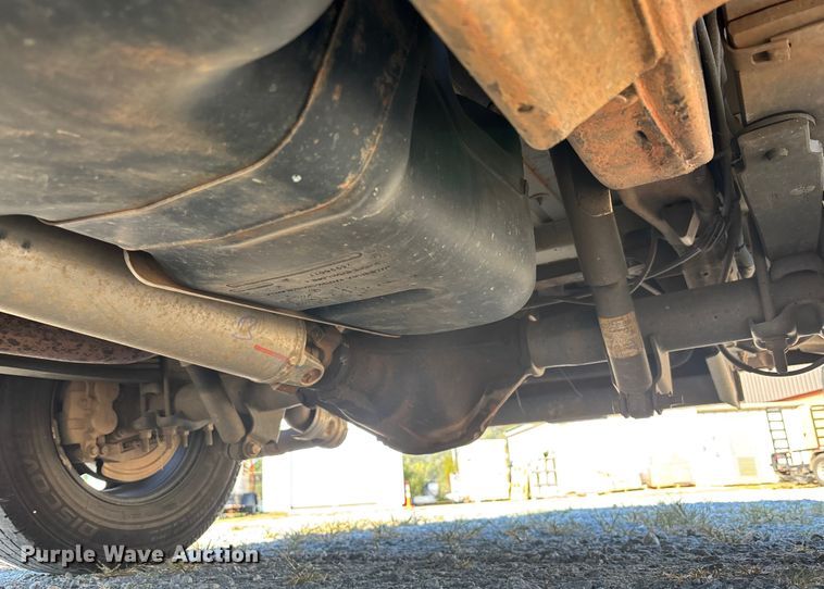 image for item EC3785 2016 Chevrolet Express 2500 van