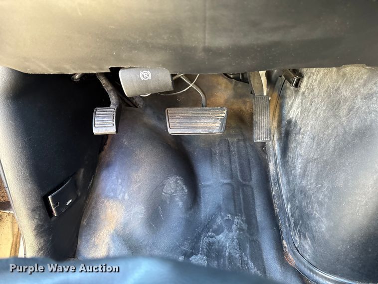 image for item EC3785 2016 Chevrolet Express 2500 van