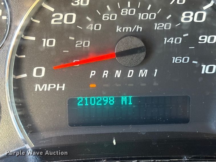 image for item EC3785 2016 Chevrolet Express 2500 van