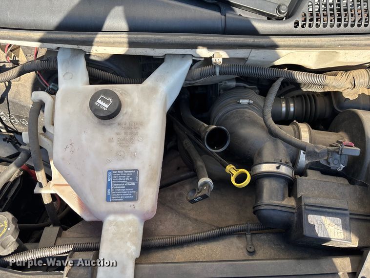 image for item EC3785 2016 Chevrolet Express 2500 van