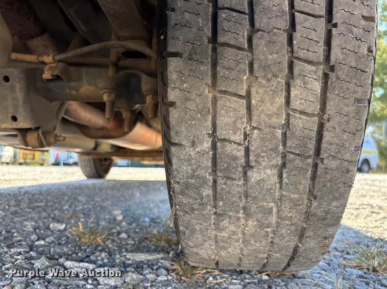 image for item EC3785 2016 Chevrolet Express 2500 van