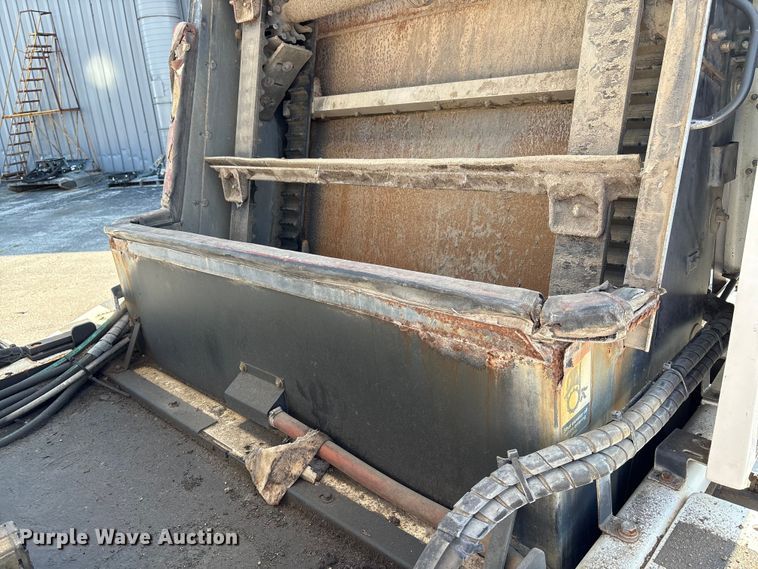 image for item EC4408 2014 Global Environmental Products Inc Street sweeper sweeper