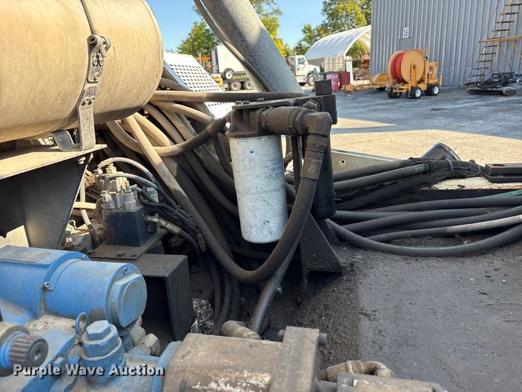 image for item EC4408 2014 Global Environmental Products Inc Street sweeper sweeper