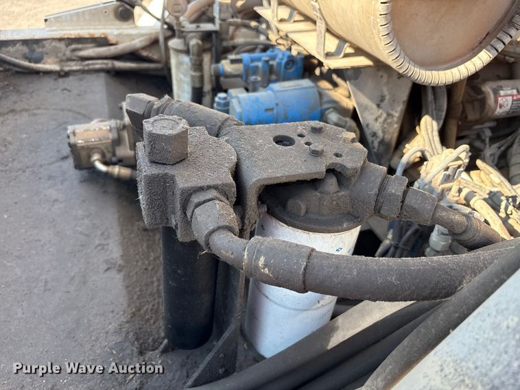 image for item EC4408 2014 Global Environmental Products Inc Street sweeper sweeper