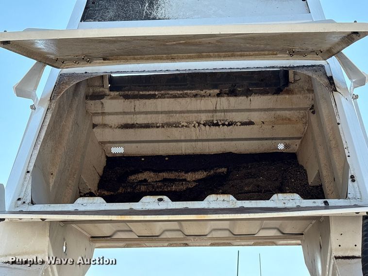 image for item EC4408 2014 Global Environmental Products Inc Street sweeper sweeper