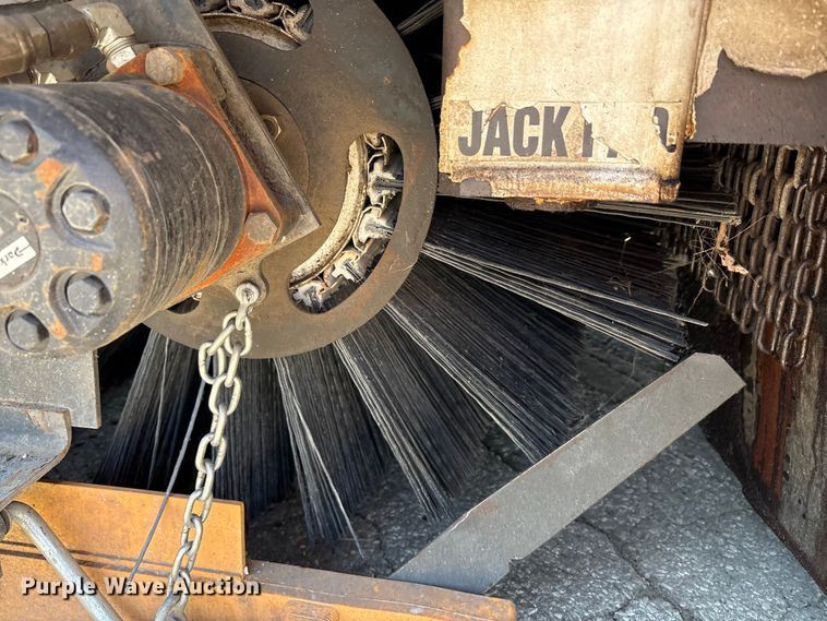 image for item EC4408 2014 Global Environmental Products Inc Street sweeper sweeper