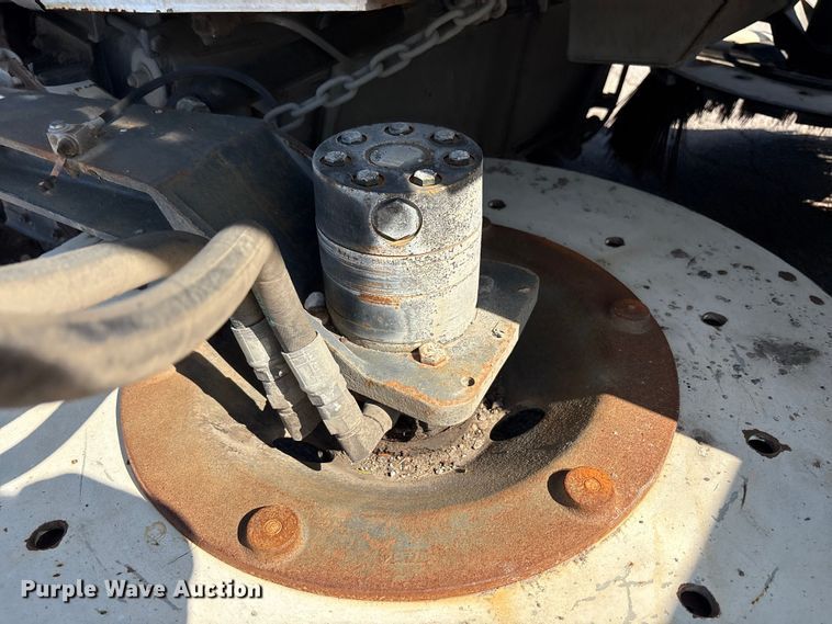 image for item EC4408 2014 Global Environmental Products Inc Street sweeper sweeper