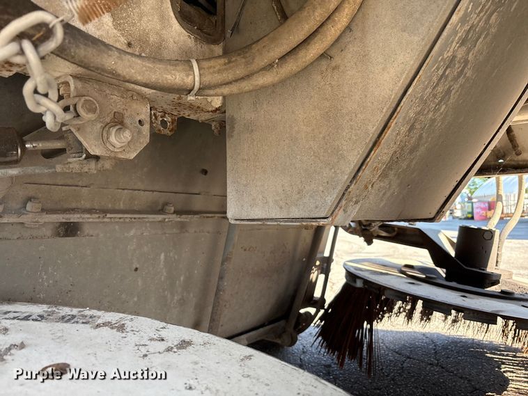 image for item EC4408 2014 Global Environmental Products Inc Street sweeper sweeper