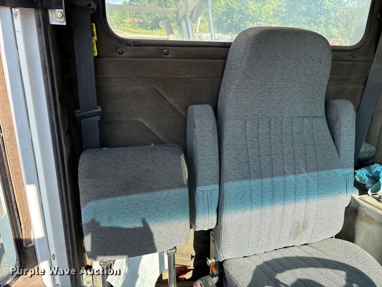 image for item EC4408 2014 Global Environmental Products Inc Street sweeper sweeper