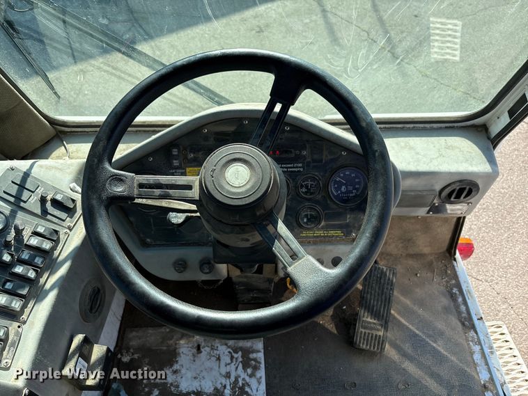 image for item EC4408 2014 Global Environmental Products Inc Street sweeper sweeper