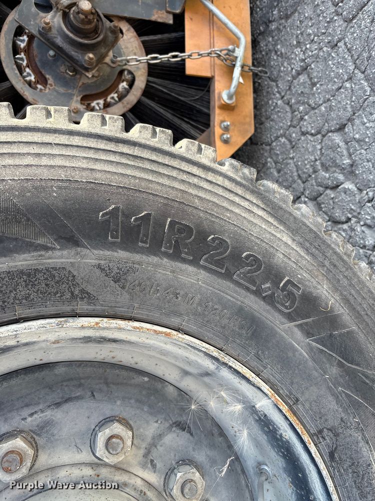 image for item EC4408 2014 Global Environmental Products Inc Street sweeper sweeper