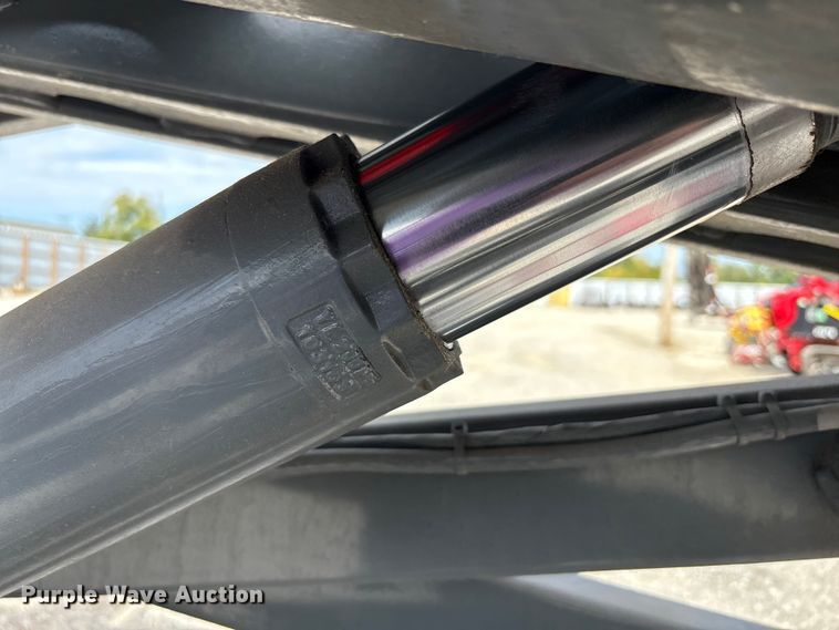 image for item EC4415 2016 Skyjack SJIII 3219 scissor lift