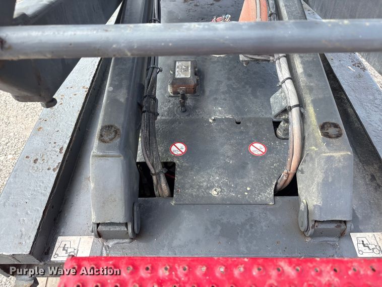 image for item EC4416 2016 Skyjack SJIII 3219 scissor lift