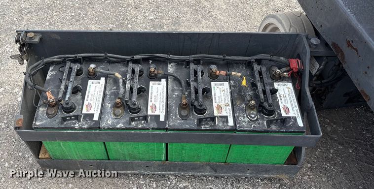 image for item EC4416 2016 Skyjack SJIII 3219 scissor lift