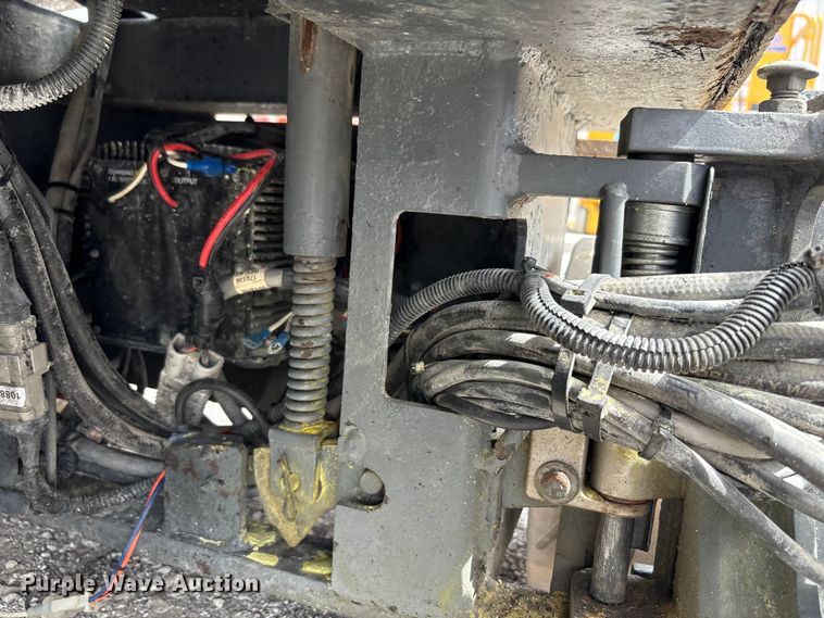 image for item EC4416 2016 Skyjack SJIII 3219 scissor lift