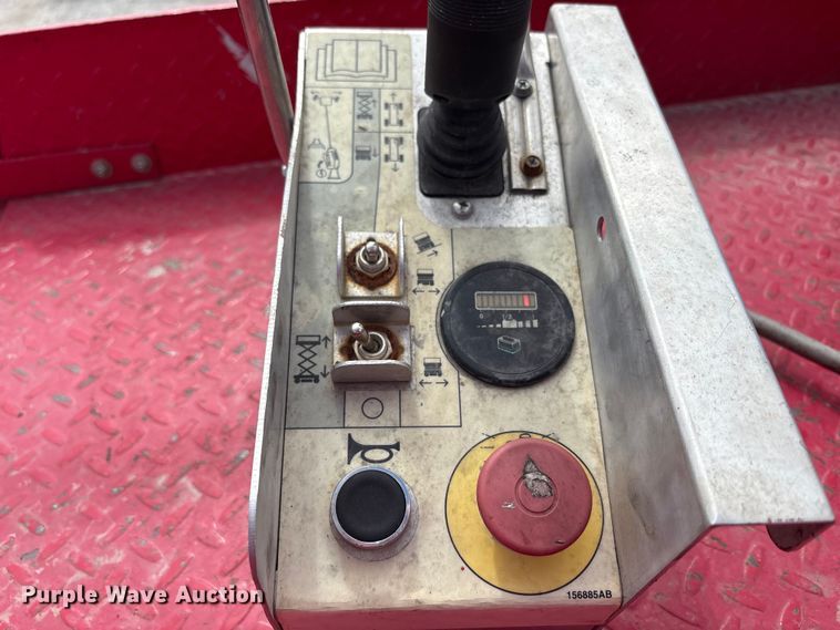 image for item EC4416 2016 Skyjack SJIII 3219 scissor lift