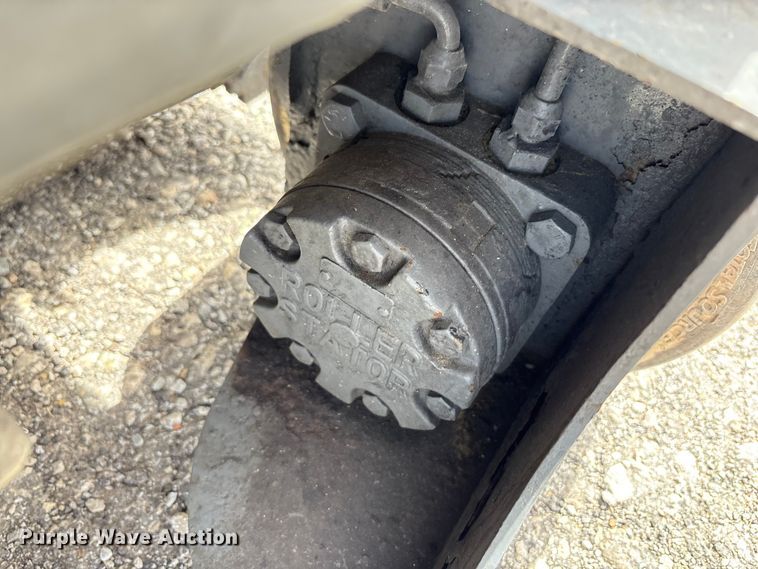 image for item EC4416 2016 Skyjack SJIII 3219 scissor lift