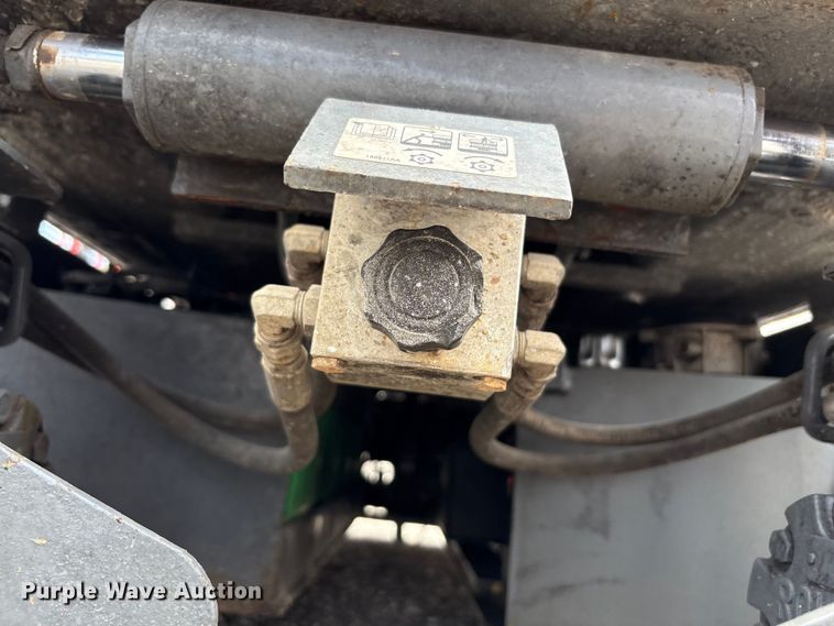 image for item EC4416 2016 Skyjack SJIII 3219 scissor lift