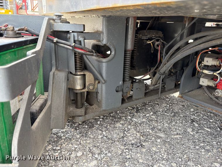 image for item EC4417 Skyjack SJIII 3219 scissor lift