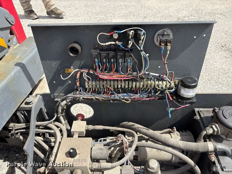 image for item EC4417 Skyjack SJIII 3219 scissor lift