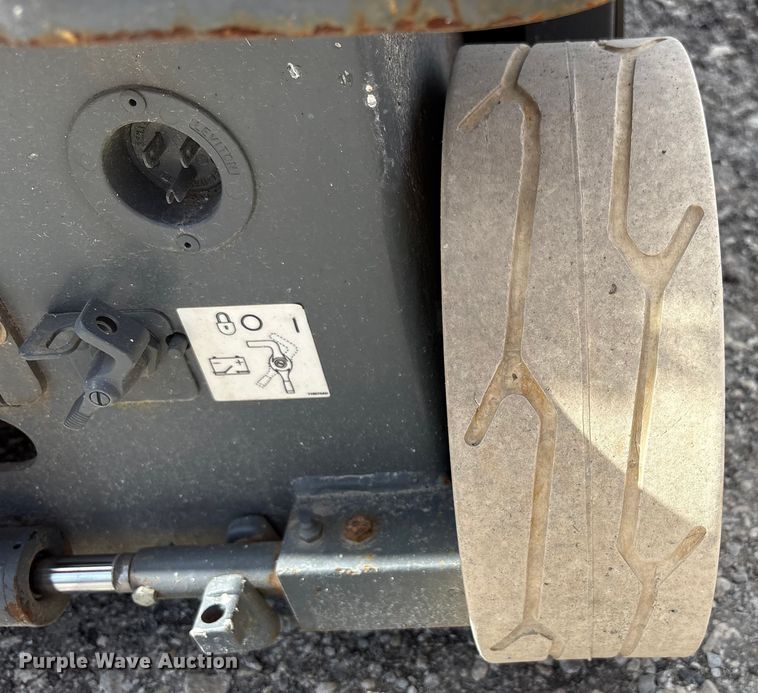 image for item EC4417 Skyjack SJIII 3219 scissor lift