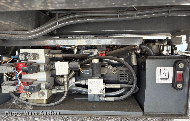 image for item EC4418 Skyjack SJIII 3219 scissor lift